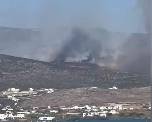 Zjarr i madh në Paros/ Evakuohen katër vendbanime