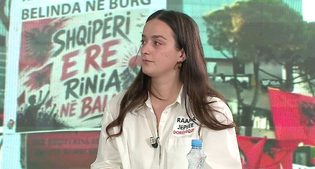 “Sa herë premton ka një plan për të vjedhur më shumë, as socialistët s’e besojnë më”/ Aktivistja Sidorela Vatnikaj: Nuk ka negociata me Ramën, vetëm dorëheqje. Ndërtoi sistemin kriminal…