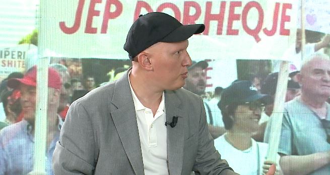 Dy muaj protestë kundër kryeministrit/ Osman Stafa: Rama, 13 vite në pushtet dhe ende nuk ka ujë 24 orë siç premtoi. Çfarë bese kërkon?