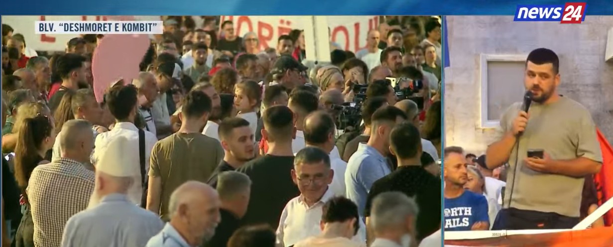 “Prova ulëritëse kundër kryeministrit”/ Aktivisti thirrje SPAK nga protesta para Kryeministrisë: Arrestoni Ramën! (VIDEO)
