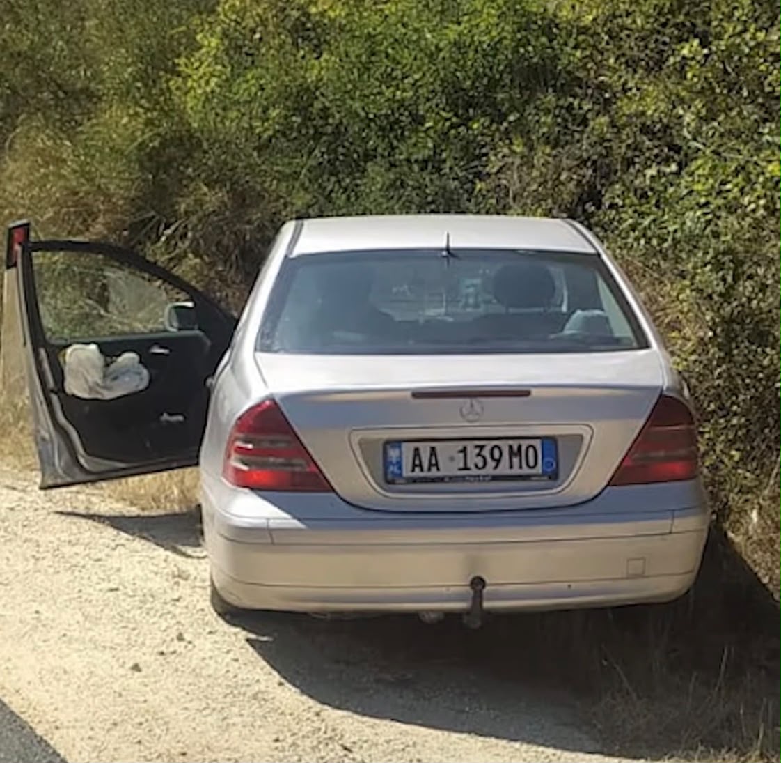 Përplasen dy automjete në Gjirokastër/ Aksidentohet aktori i njohur i humorit, “Cekja i Beratit”