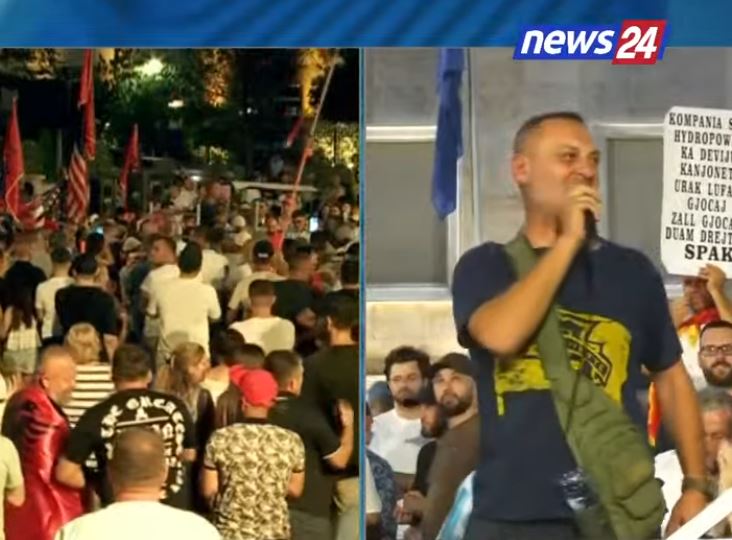 “Jemi kundër dhunës, duam institucione të shëndetshme”/ Krenar Ahmeti mesazh Ramës me vargje nga “Iliada”, thirrje protestuesve: Nëse e lëshoni frontin tani mos u ankoni për 40 vite