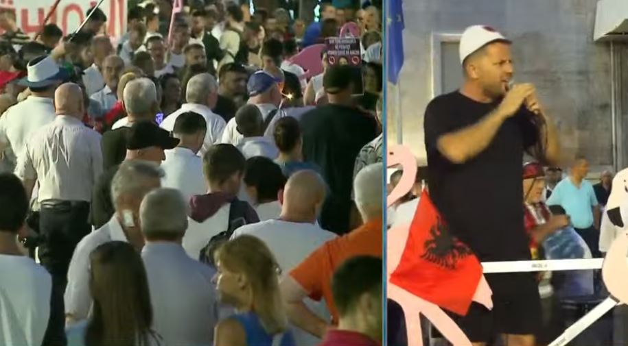 “Çfarë lloj qeverie paska qenë kjo?! Na kanë nxirë jetën!” – I riu thirrje fortë para Kryeministrisë: Rama mos tento të blesh protestën kot! Çoji paratë te Onkologjiku!