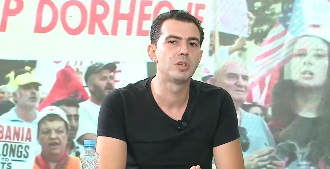 “Rama është në hall të madh, nuk do ketë pushime të qeta”/ Aktivisti Erjon Murataj: Protestat qytetare do të zgjerohen në të gjithë vendin! Revolta mbarëkombëtare…