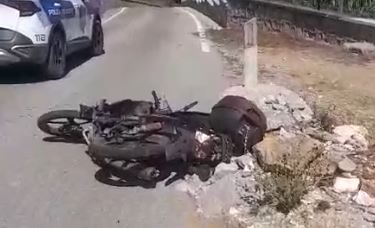U përplas me motor në aksin Fushë Arrëz-Bajram Curri – Ndërron jetë në spitalin e Traumës i aksidentuari (EMRI)