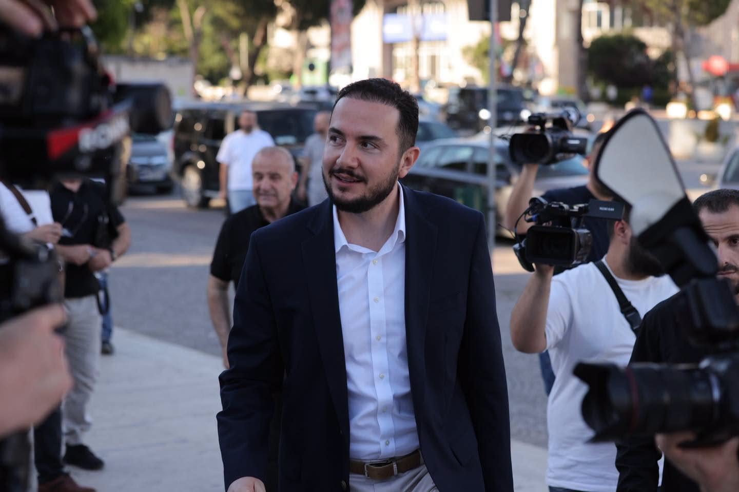 “Po përdor fondet për të favorizuar klientelën”/ Ervin Salianji: Rama po bën “KAYO 2” në shëndetësi! A po e merr nën kontroll të plotë çdo qindarkë të shëndetësisë Ron Yeffet?