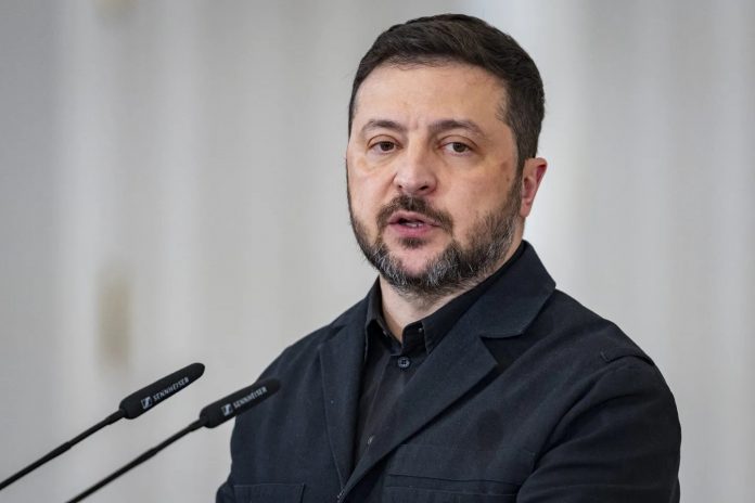 Zelensky: Ukraina e gatshme për çdo format negociatash, vijojmë kontaktet me ekipin e Trump