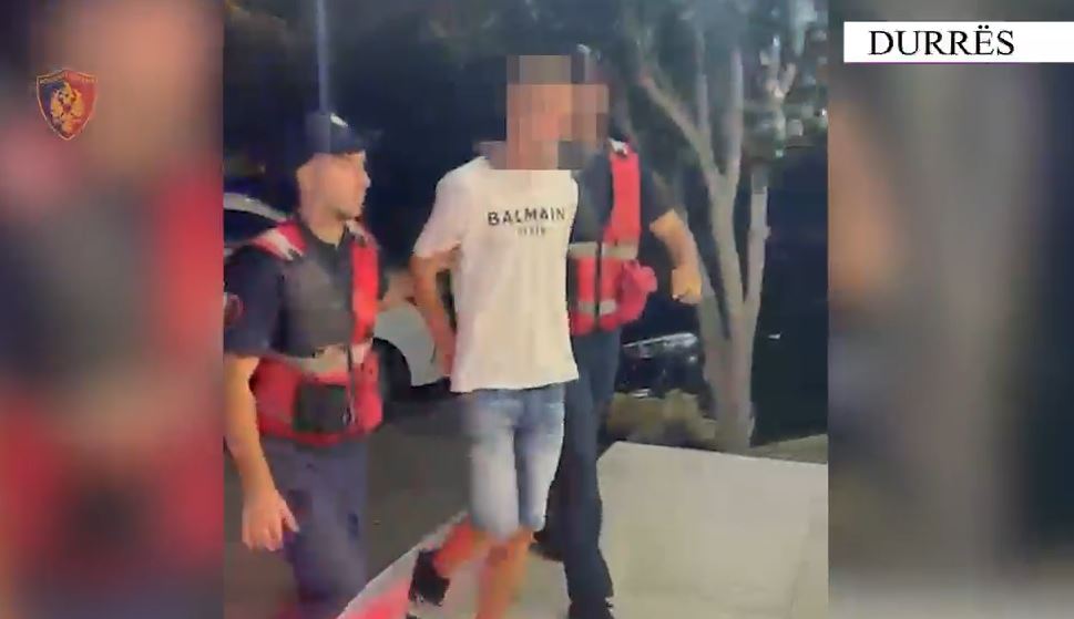 Operacioni “Pikat” në Durrës, arrestohet 21-vjeçari me qindra doza heroine e kokaine