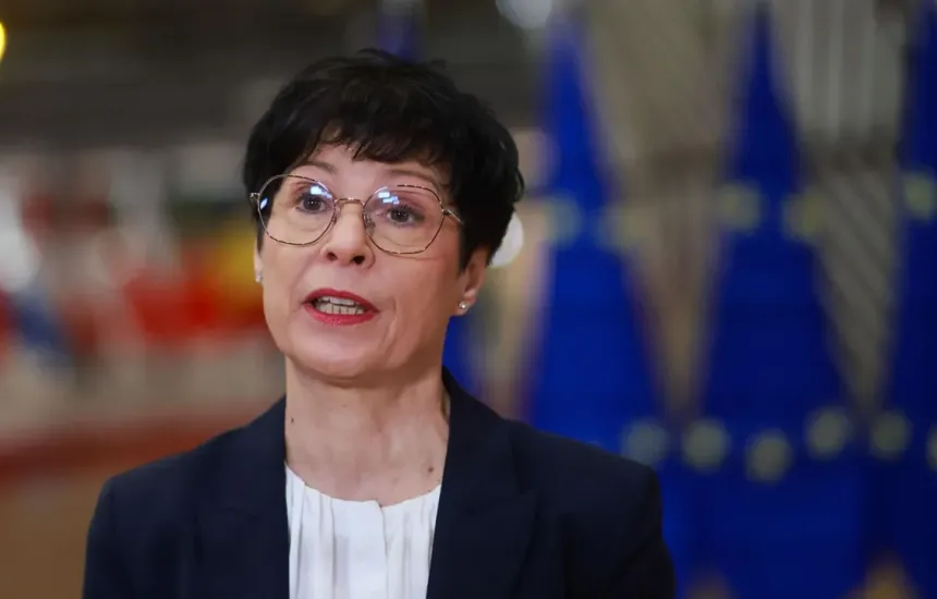 Dënimi i ish-krerëve të UÇK-së/ Marta Kos: Vendimet e Dhomave të Specializuara duhet të respektohen