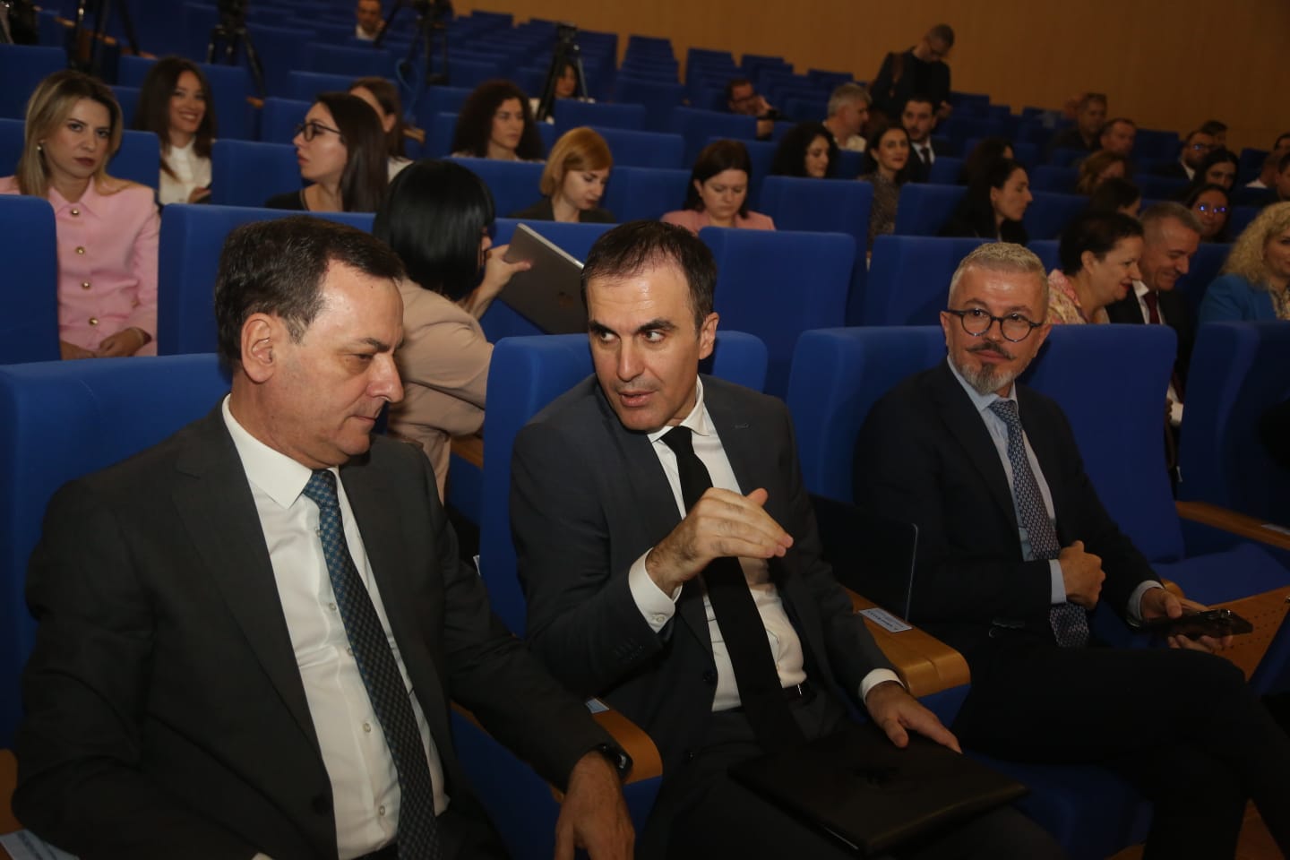 BIRN: Institucionet e drejtësisë kundërshtojnë projektligjin për pagat e magjistratëve
